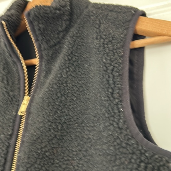 J Crew Mercantile Sherpa Vest Gold Zippers Fuzzy Cozy Warm XXS w MEASUREMENTS - Picture 4 of 13